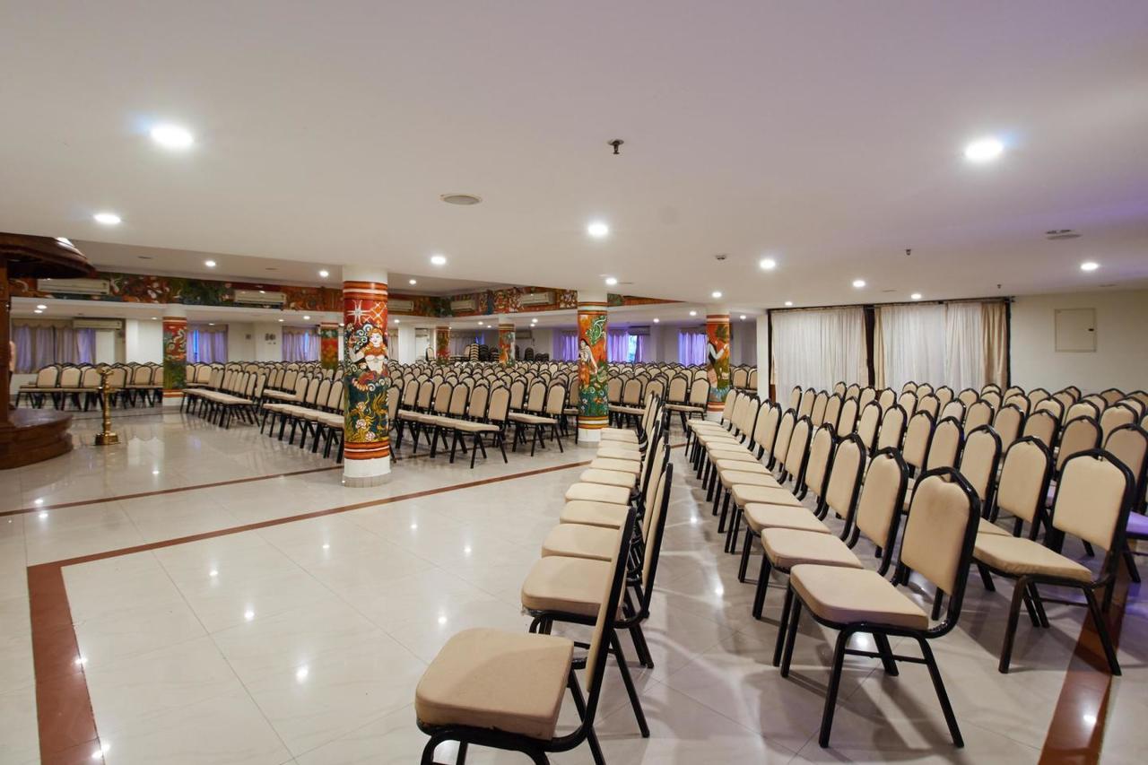 Sree Gokulam Sabari Hotel 2*