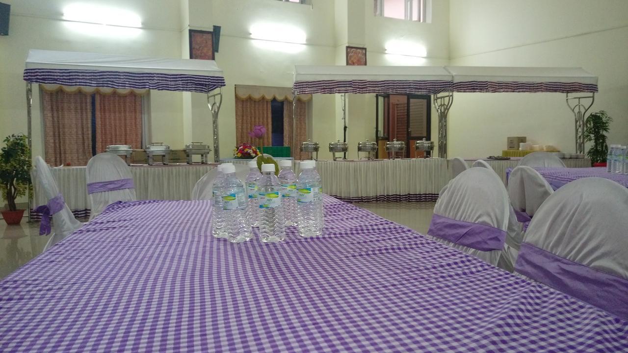 Hotel Sree Gokulam Sabari 2*